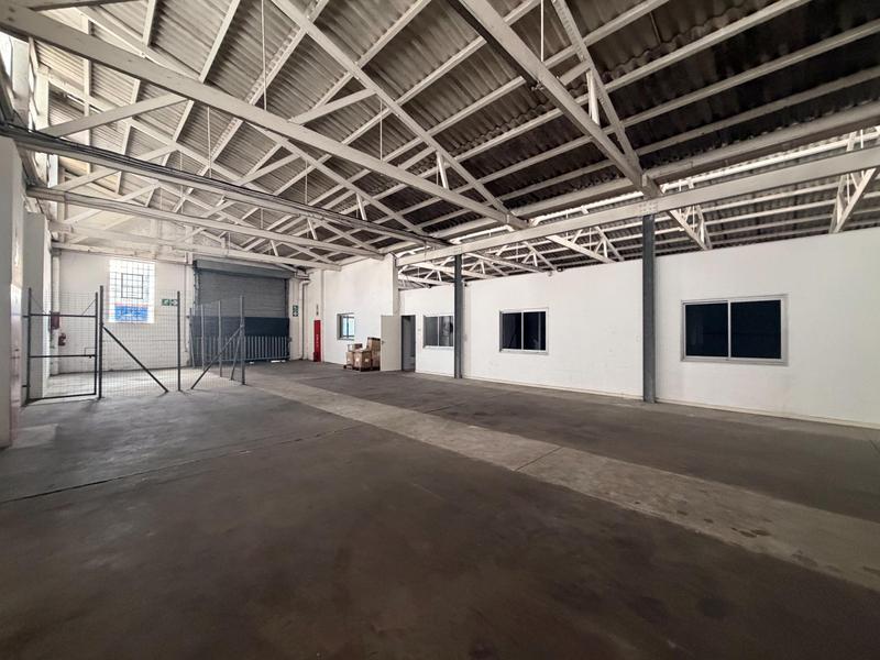 To Let Commercial Property for Rent in North End Eastern Cape